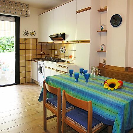 Appartamenti Nasse Bibione Exterior foto