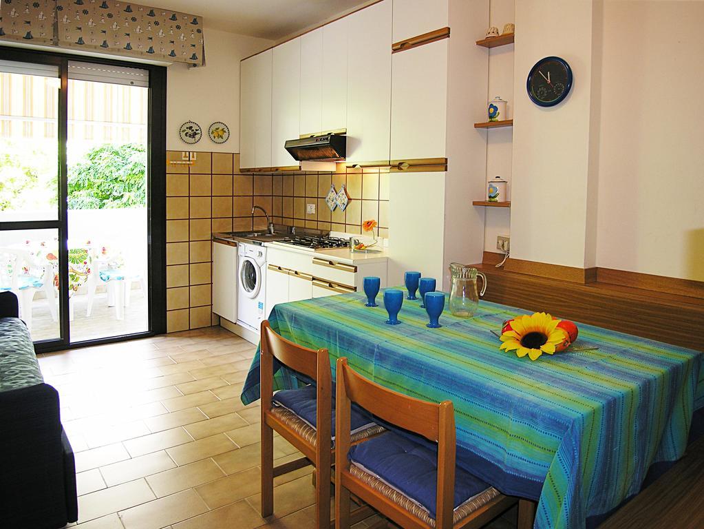 Appartamenti Nasse Bibione Exterior foto